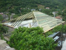 3 Κατασκευή παραδοσιακής στέγης από σχιστόπλακες στους Ασπραγγέλους Ζαγορίου